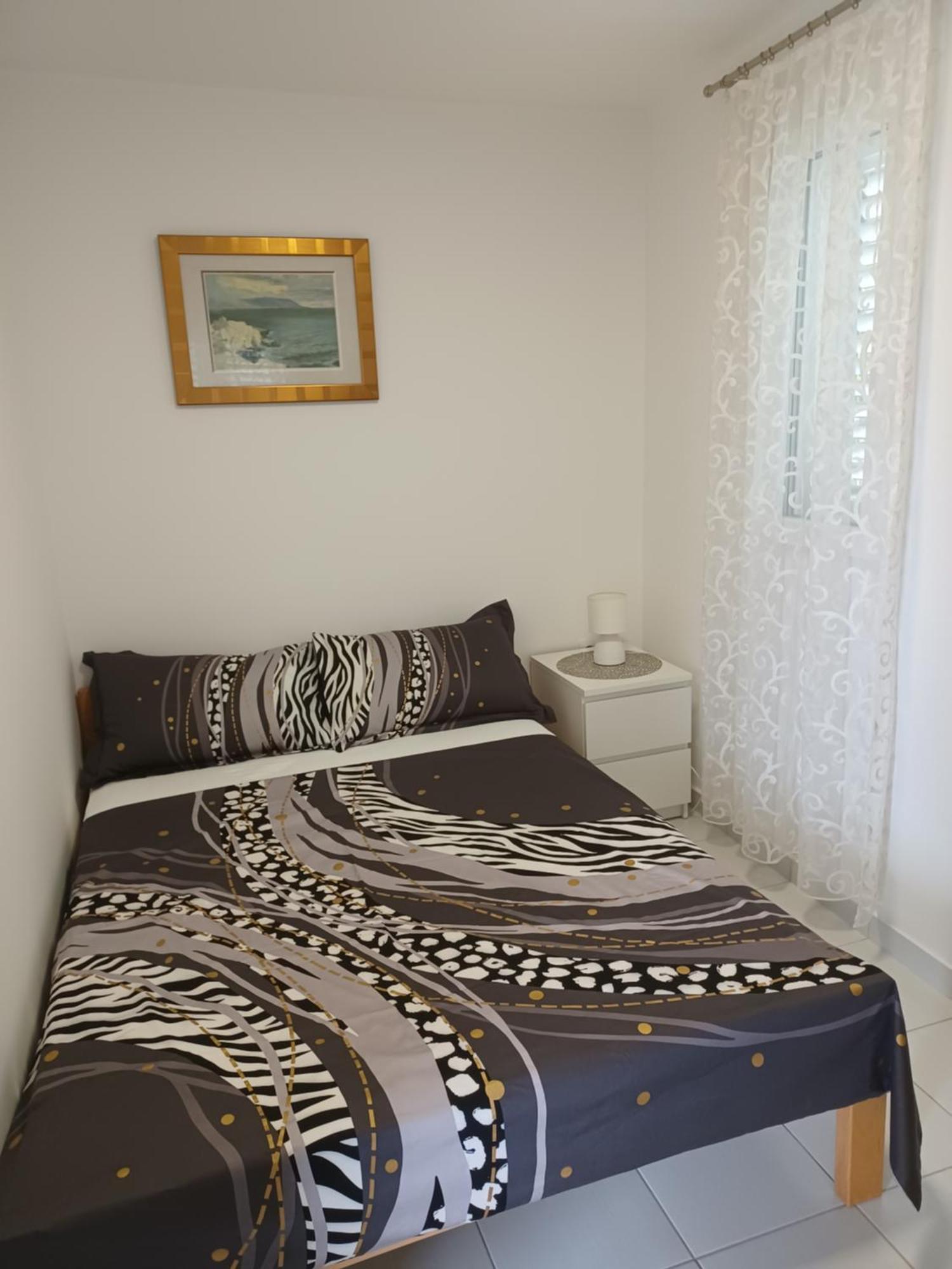 אוברובץ Apartmani Ana - Meka Draga מראה חיצוני תמונה