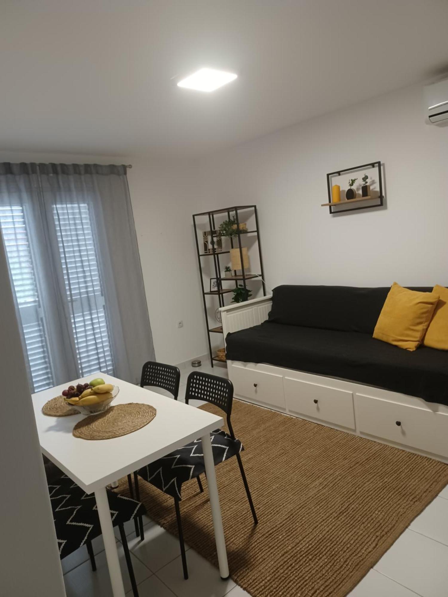 אוברובץ Apartmani Ana - Meka Draga מראה חיצוני תמונה